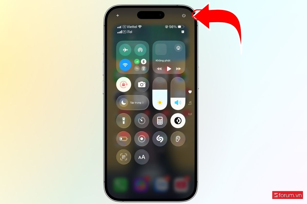 Cách tắt nguồn iPhone 18 Pro Series bằng Trung tâm điều khiển bước 2