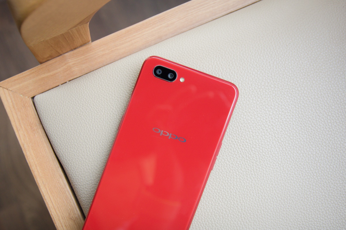 Đánh giá chi tiết hơn về cấu hình OPPO A3s giá rẻ camera