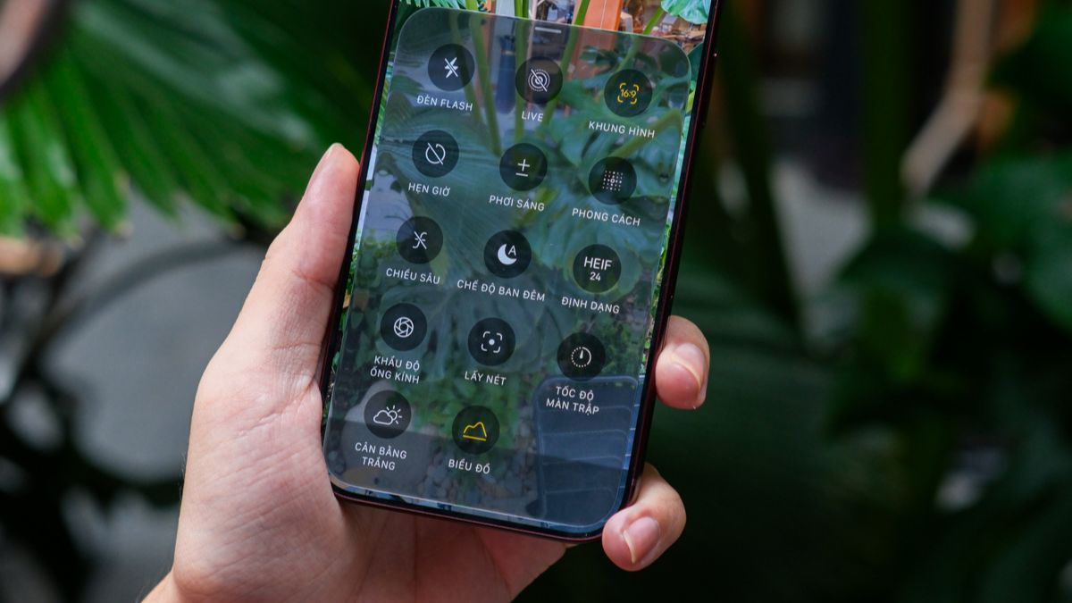 Cách dùng tính năng Công cụ điều khiển Pro (Pro Controls) trên iPhone 18 Pro Max