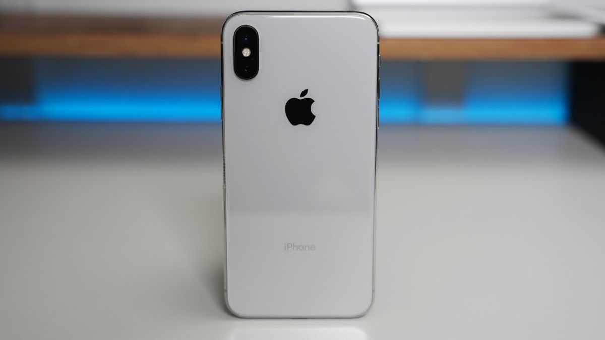 iPhone X ra mắt năm nào? Hành trình tạo nên bước ngoặt của Apple
