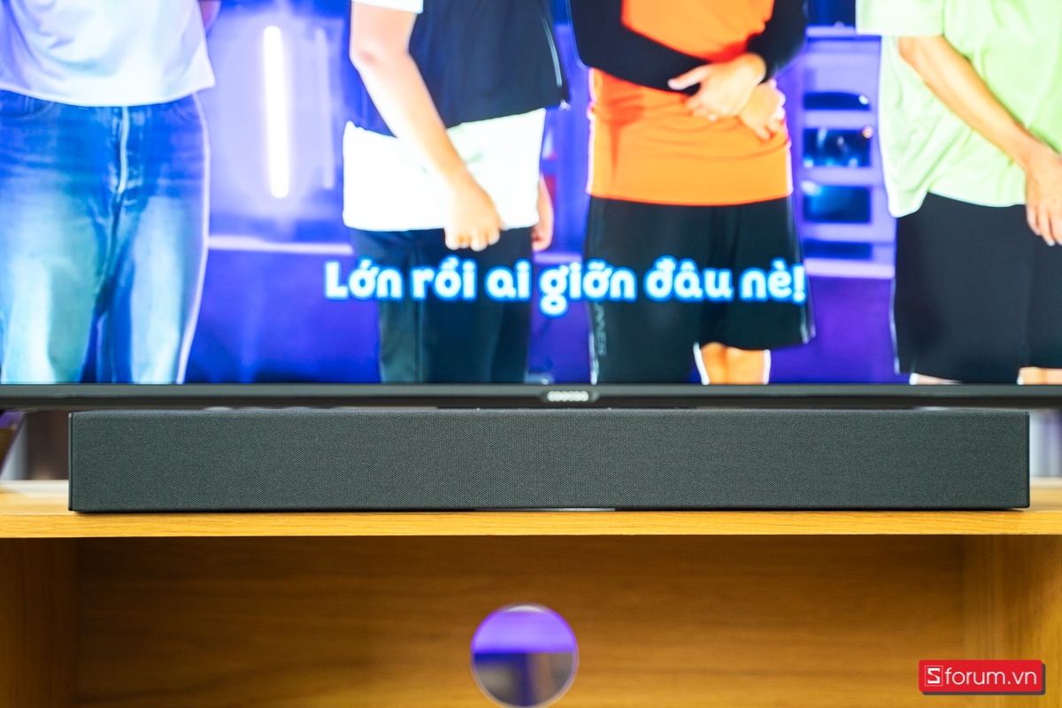 Vì sao nên mua loa Soundbar kèm TV thiết kế