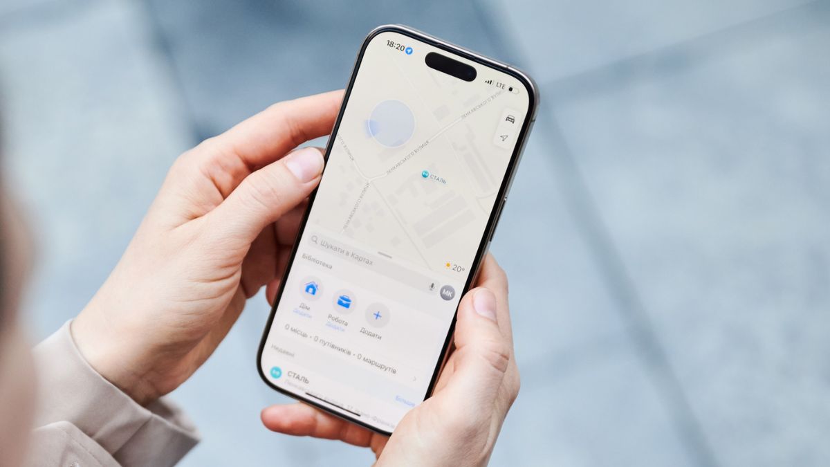 Mũi tên màu xanh trên iPhone là gì? Ý nghĩa và cách tắt đơn giản Mũi tên màu xanh trên iPhone là gì? Ý nghĩa và cách tắt đơn giản