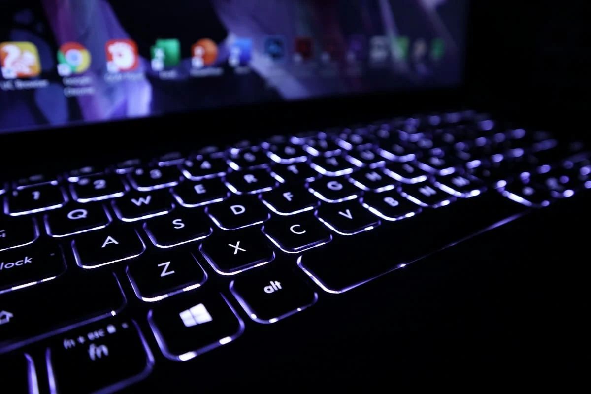 Cách bật đèn bàn phím laptop Dell nhanh chóng trong một nốt nhạc hình 5