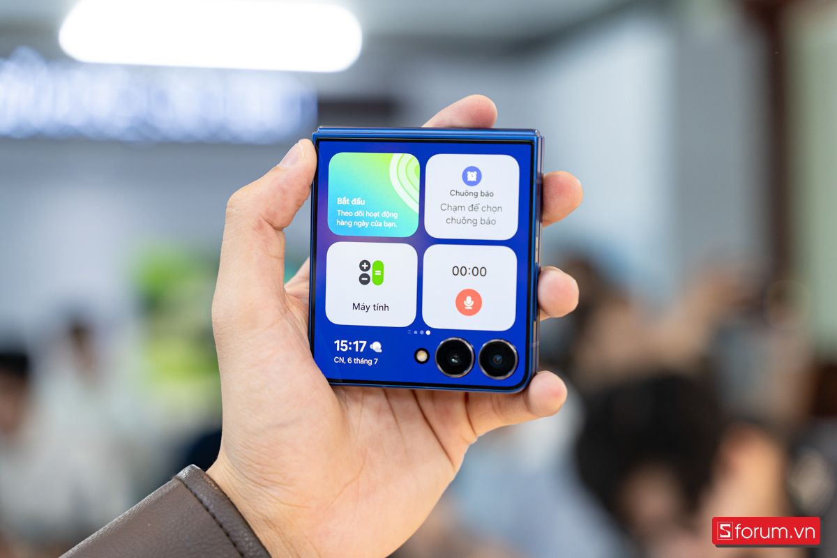 Màu sắc Galaxy Z Flip 7 hợp với dân văn phòng