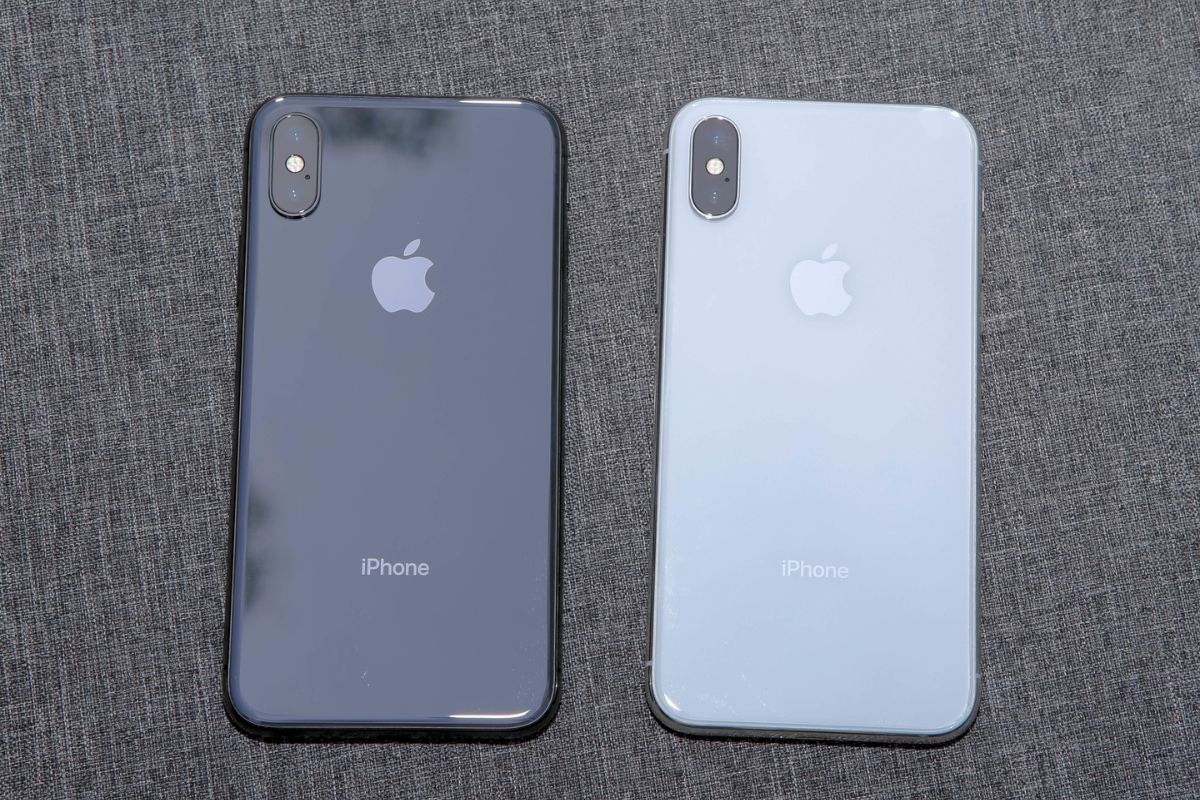 Điện thoại iPhone X ra đời năm nào? Lý do Apple giới thiệu iPhone X vào năm 2017