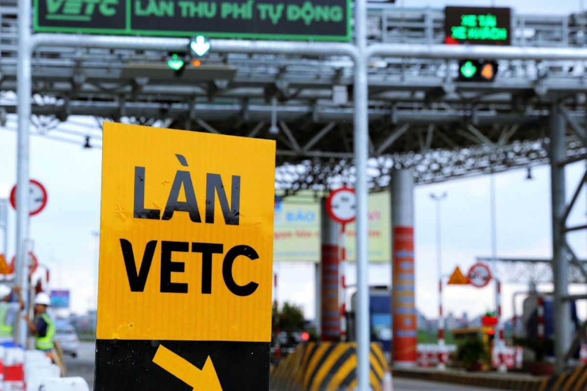 Không chuyển đổi sang tài khoản giao thông trước 1/10/2025, ô tô sẽ không được qua trạm thu phí hình 6