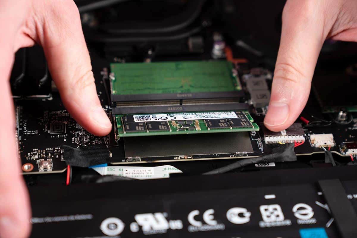 Hướng dẫn lựa chọn và nâng cấp RAM - bước 3