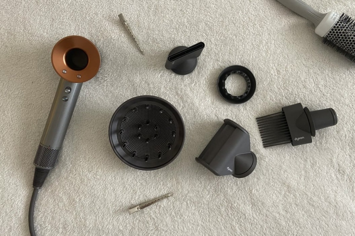 Một số điều cần lưu ý khi dùng máy sấy tóc Dyson