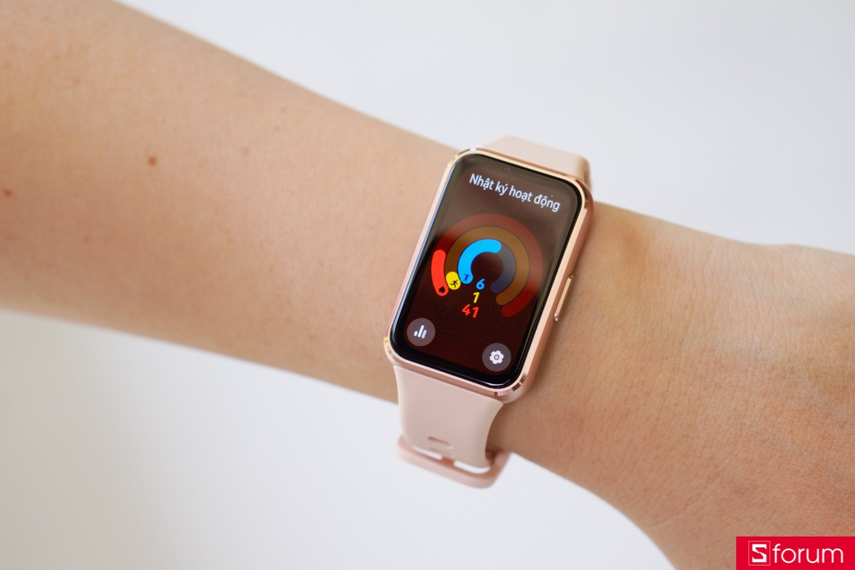 Huawei Band 11 có GPS không?