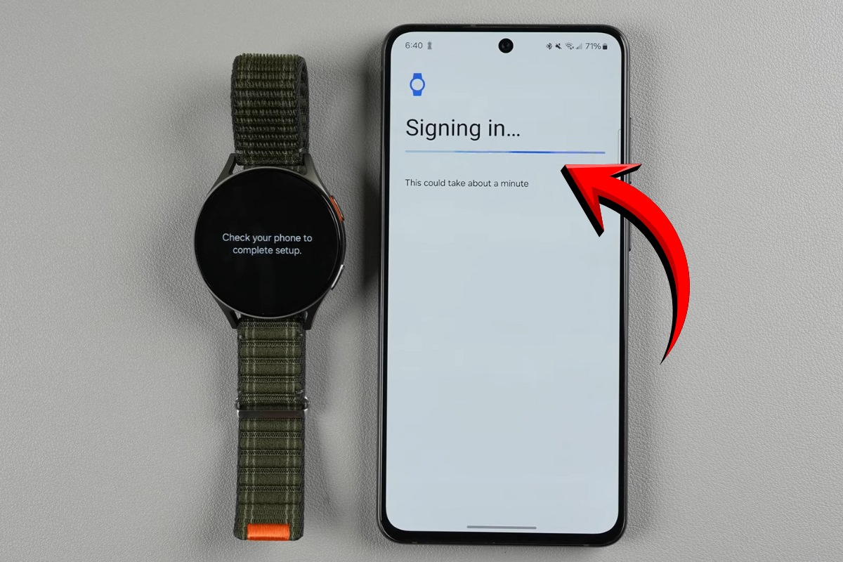 Thiết bị sẽ tiến hành xác minh tài khoản Google