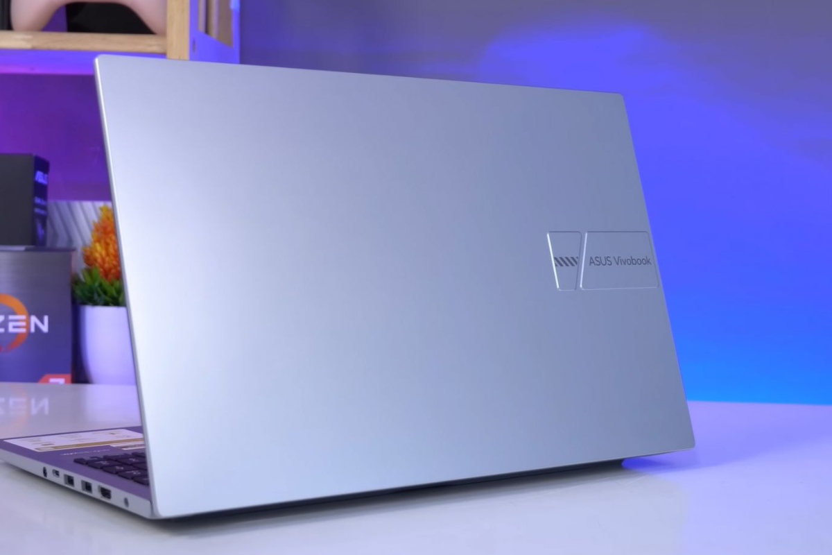 Nên mua đồ điện tử trước hay sau Tết Laptop ASUS Vivobook 15 X1504VA-BQ2076W