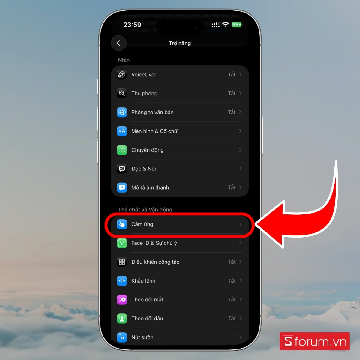 Cách tắt màn hình trên iPhone 17 Pro Max chạm vào mặt lưng bước 1