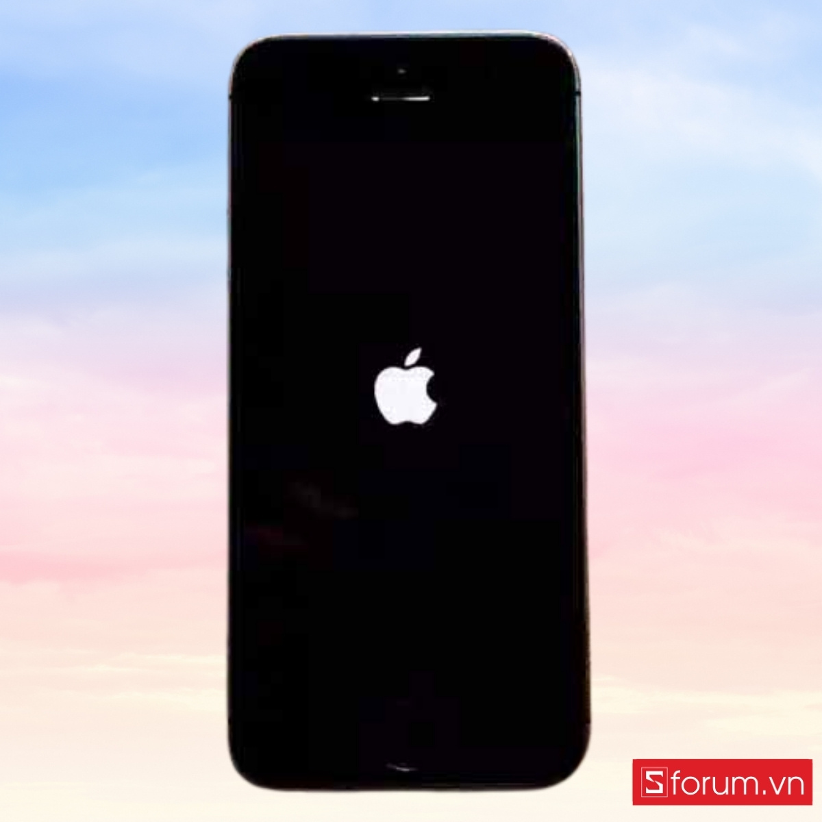 Cách tắt nguồn iPhone 17 bằng tổ hợp phím vật lý bước 3