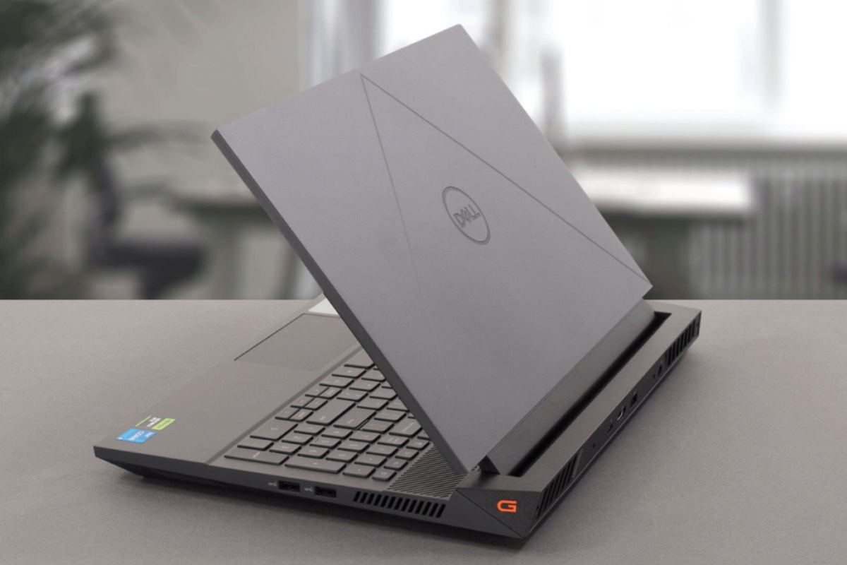 Laptop Dell G15 5530 i7HX161W11GR4060