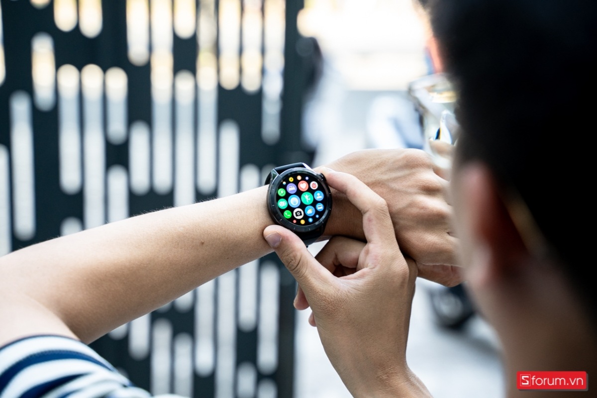 Một số lưu ý khi dùng tính năng nghe gọi trên Xiaomi Watch S4