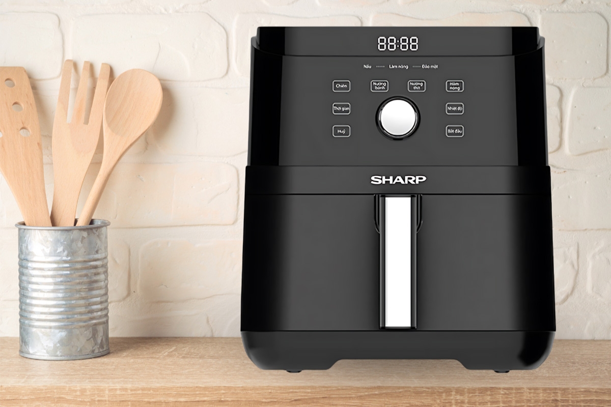 Nồi chiên không dầu hãng nào tốt? Review nồi chiên không dầu Sharp