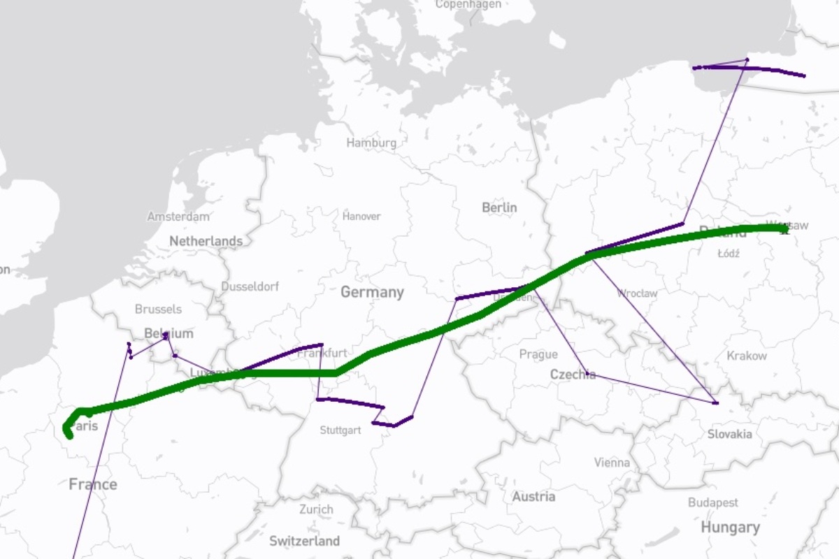 Công nghệ đứng sau việc theo dõi chuyến bay bằng Flightradar24 MLAT
