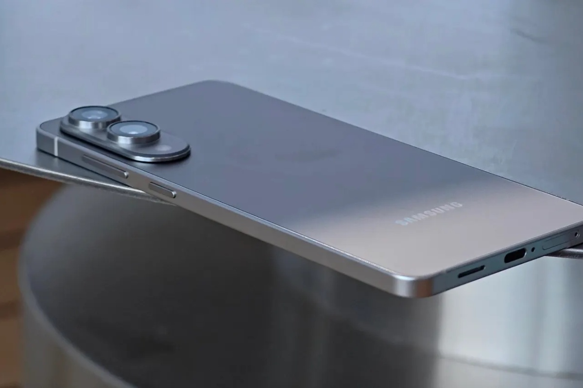Cấu hình Galaxy S25 Edge chi tiết pin và sạc