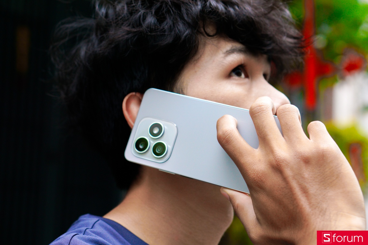 Honor X8d thiết kế tối giản nhưng mang lại cảm giác sử dụng lâu dài