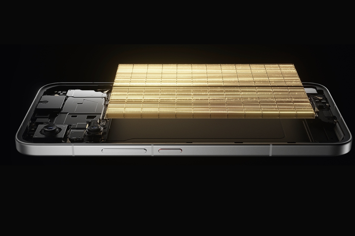 Pin 8500mAh cực khủng, sạc nhanh 100W