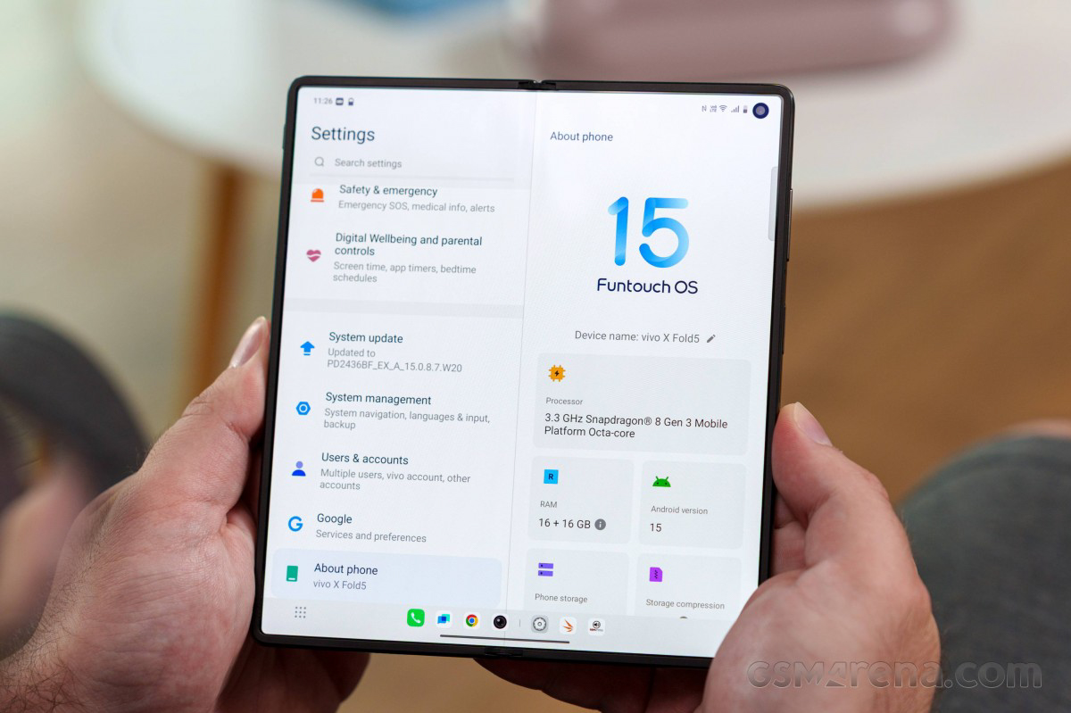 X Fold5 chạy Android 15 với giao diện Funtouch OS 15