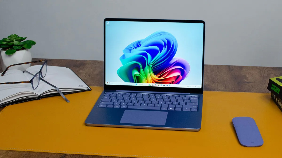 Đánh giá Surface Laptop 13 inch: Thiết kế "hoa hậu", pin khủng nhưng hiệu năng chỉ ngang tầm "trung học"