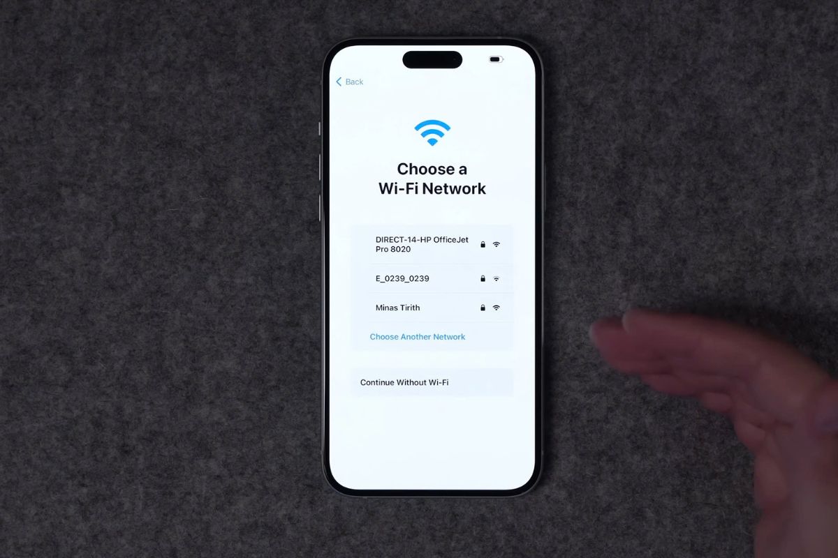 Kết nối iPhone với Wifi