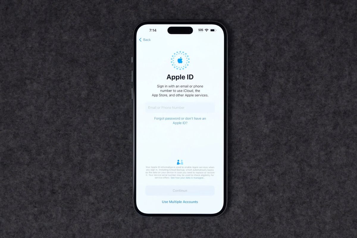 Đăng nhập hoặc tạo Apple ID