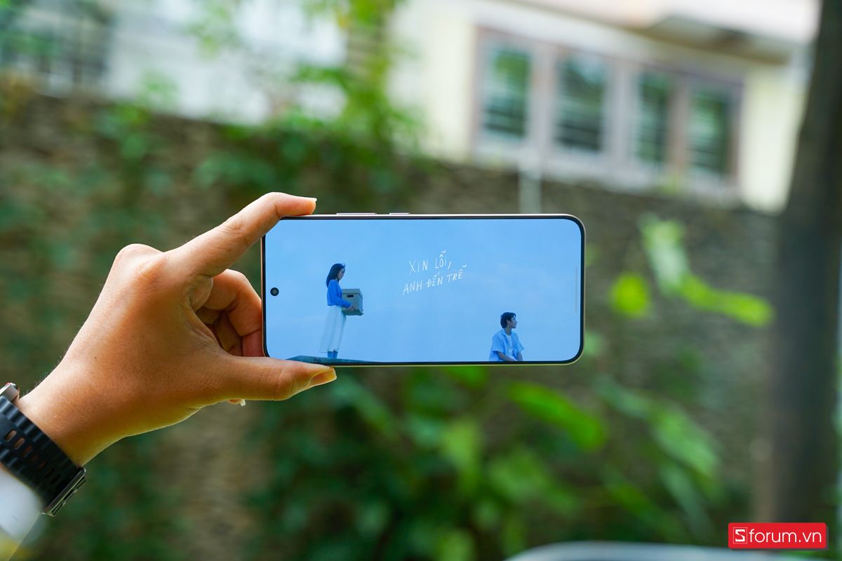 Điểm đồ họa từ GPU 166,261 điểm khá cao so với các thiết bị cùng phân khúc