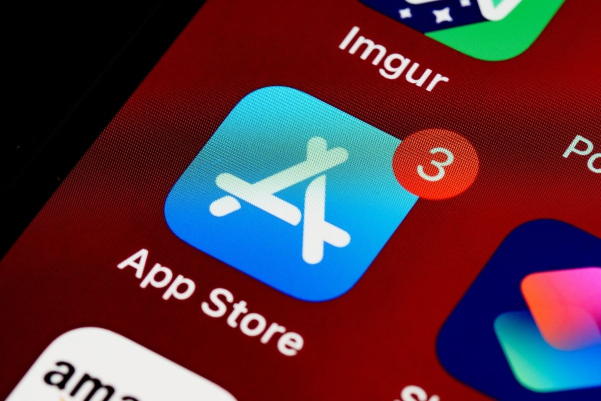 Tìm hiểu về tính năng tin cậy ứng dụng trên iPhone
