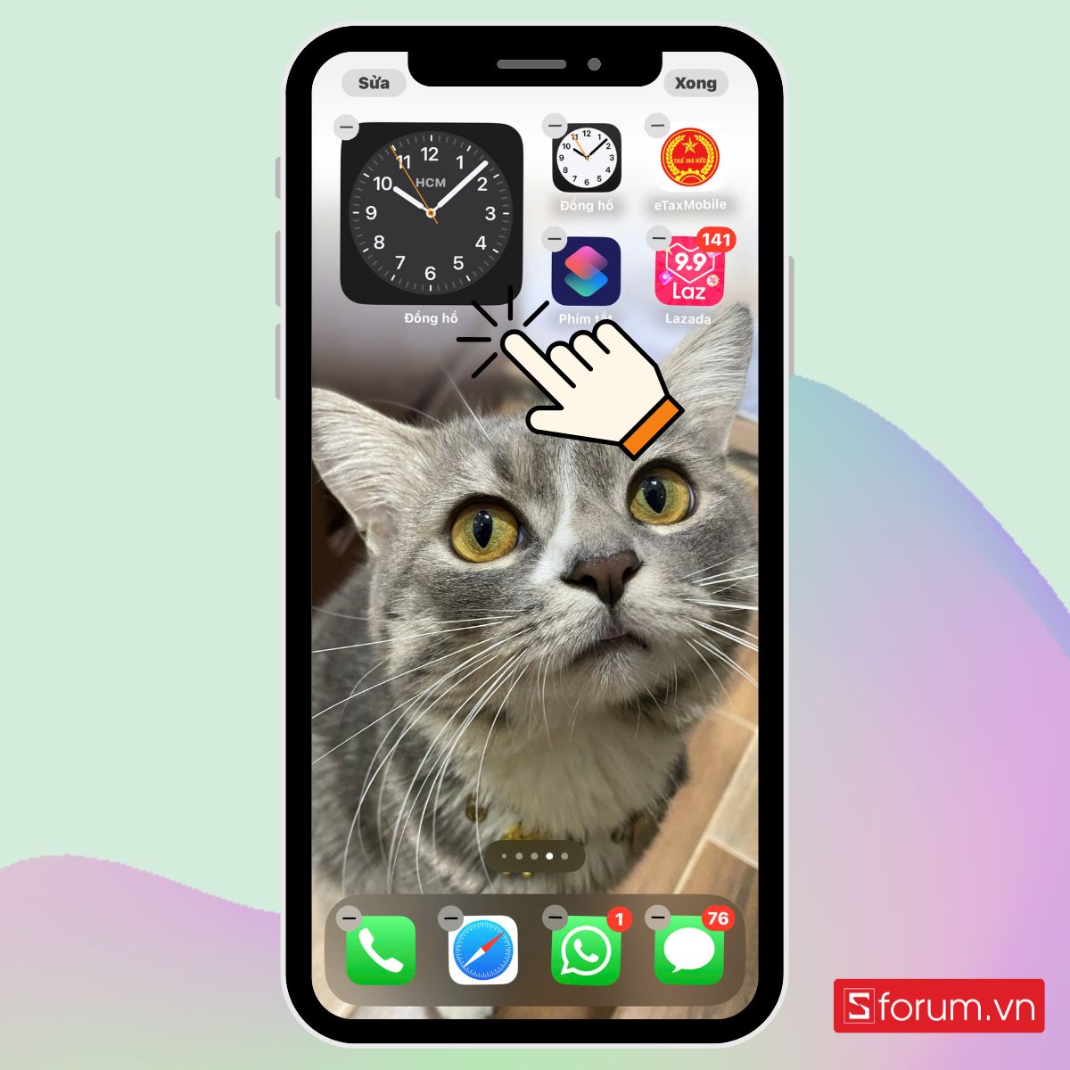 Cách cài di chuyển đồng hồ trên màn hình iPhone bước 1