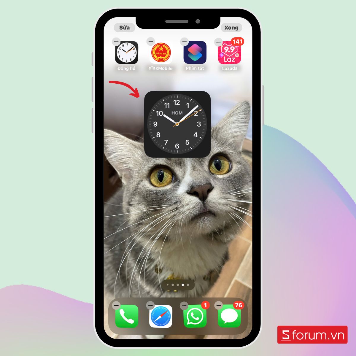 Cách cài di chuyển đồng hồ trên màn hình iPhone bước 2