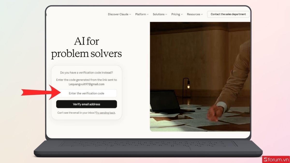 Nhập mã xác nhận được gửi về email của bạn