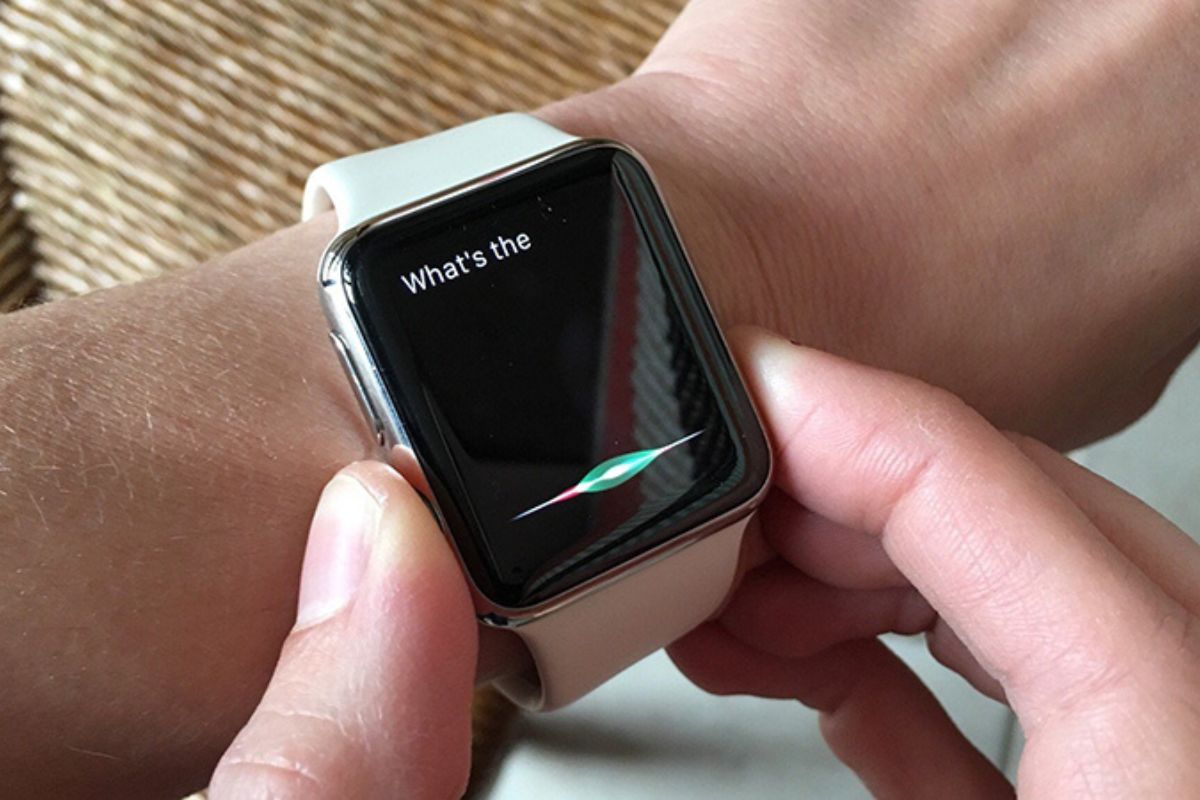 Ra lệnh cho Siri tìm iPhone