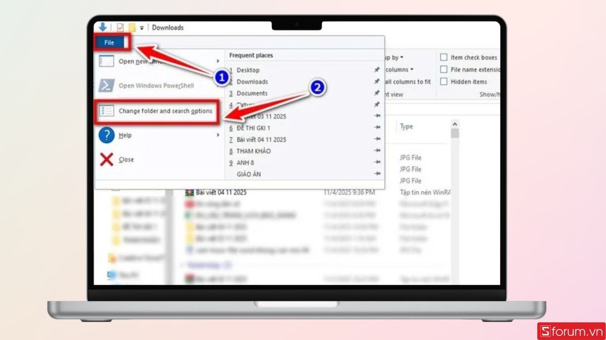 Bạn nhấn vào mục Change folder and search options trong File
