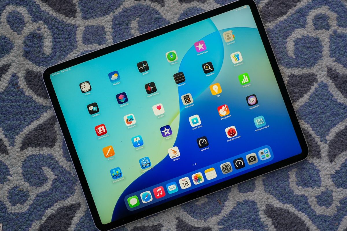 Vì sao nhiều người dùng phân vân việc mua iPad?
