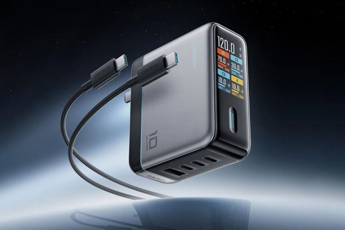 Củ sạc Cuktech có thể sạc cùng lúc điện thoại, laptop, máy tính bảng