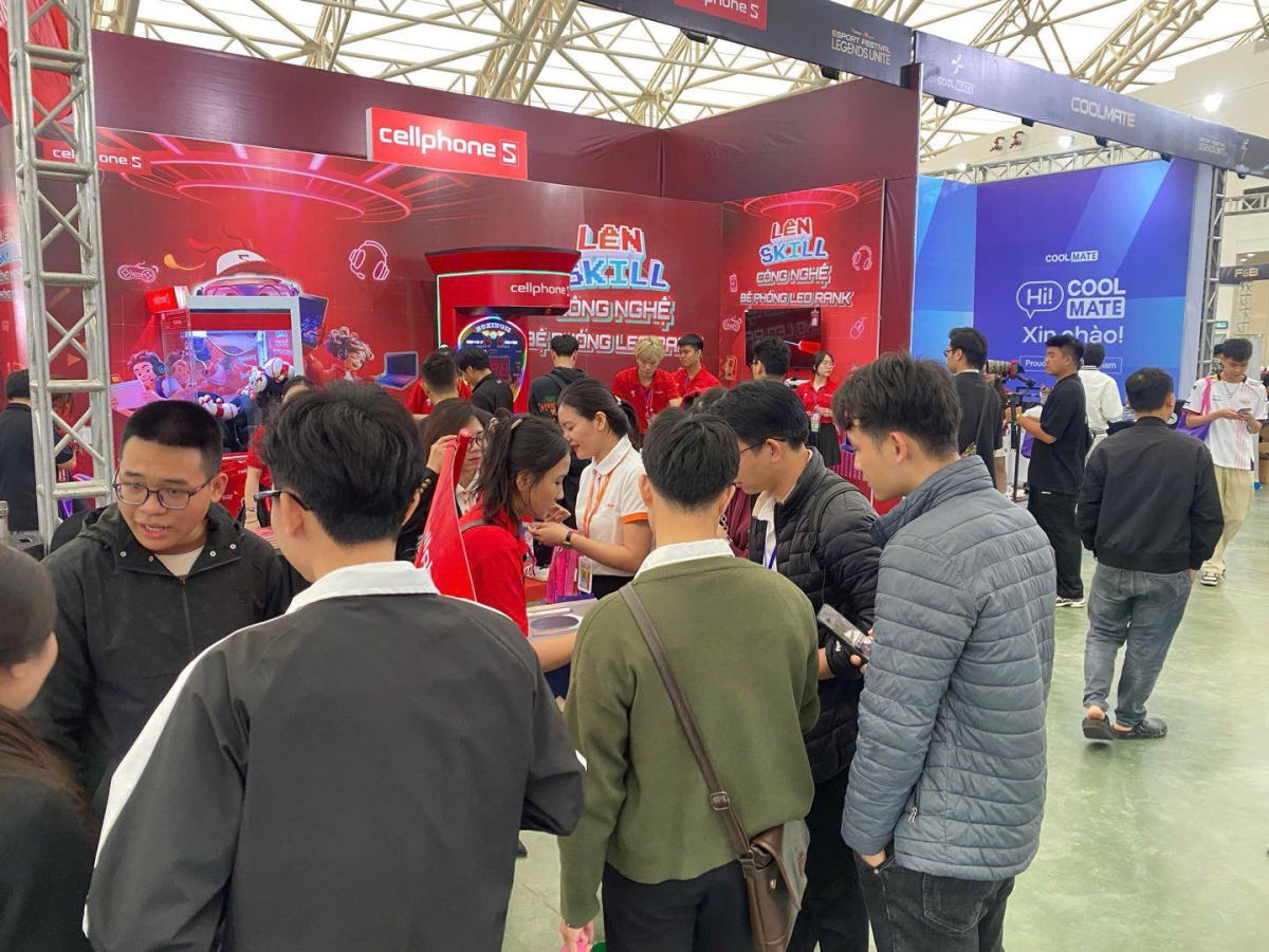 Booth trải nghiệm của CellphoneS