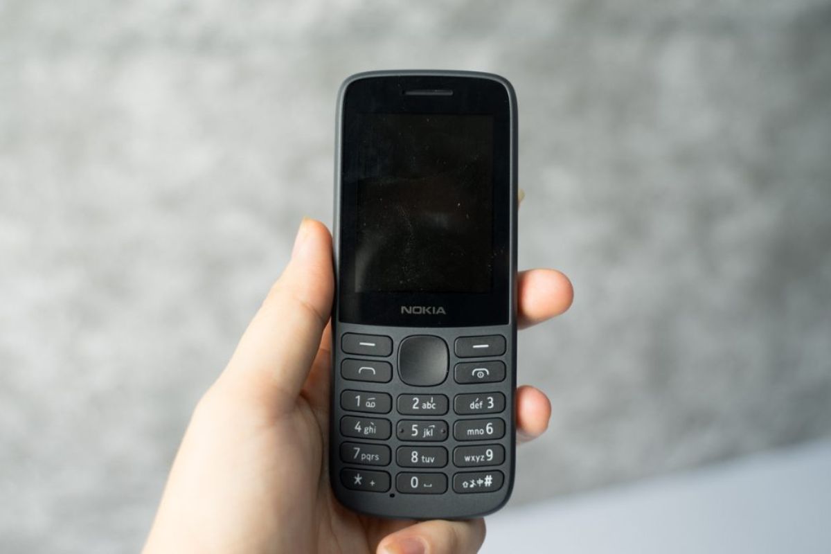 Cấu hình của điện thoại cục gạch cực kỳ khiên tốn