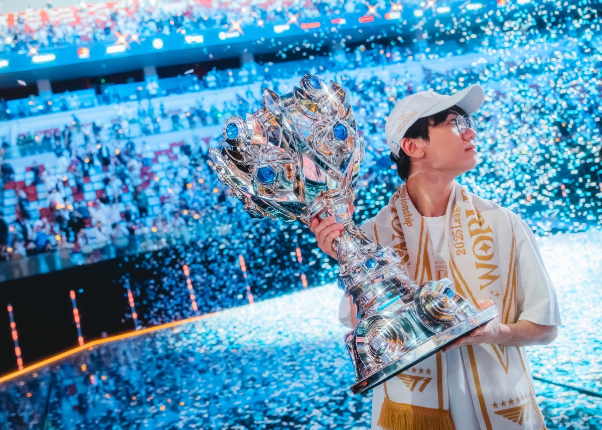 LMHT: Doran tái ký T1, trở thành "liều thuốc an thần" cho fan hâm mộ LMHT: Doran tái ký T1, trở thành "liều thuốc an thần" cho fan hâm mộ