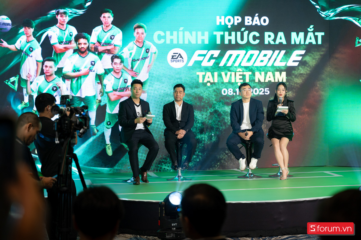 Buổi họp báo SPORTS FC Mobile Việt Nam