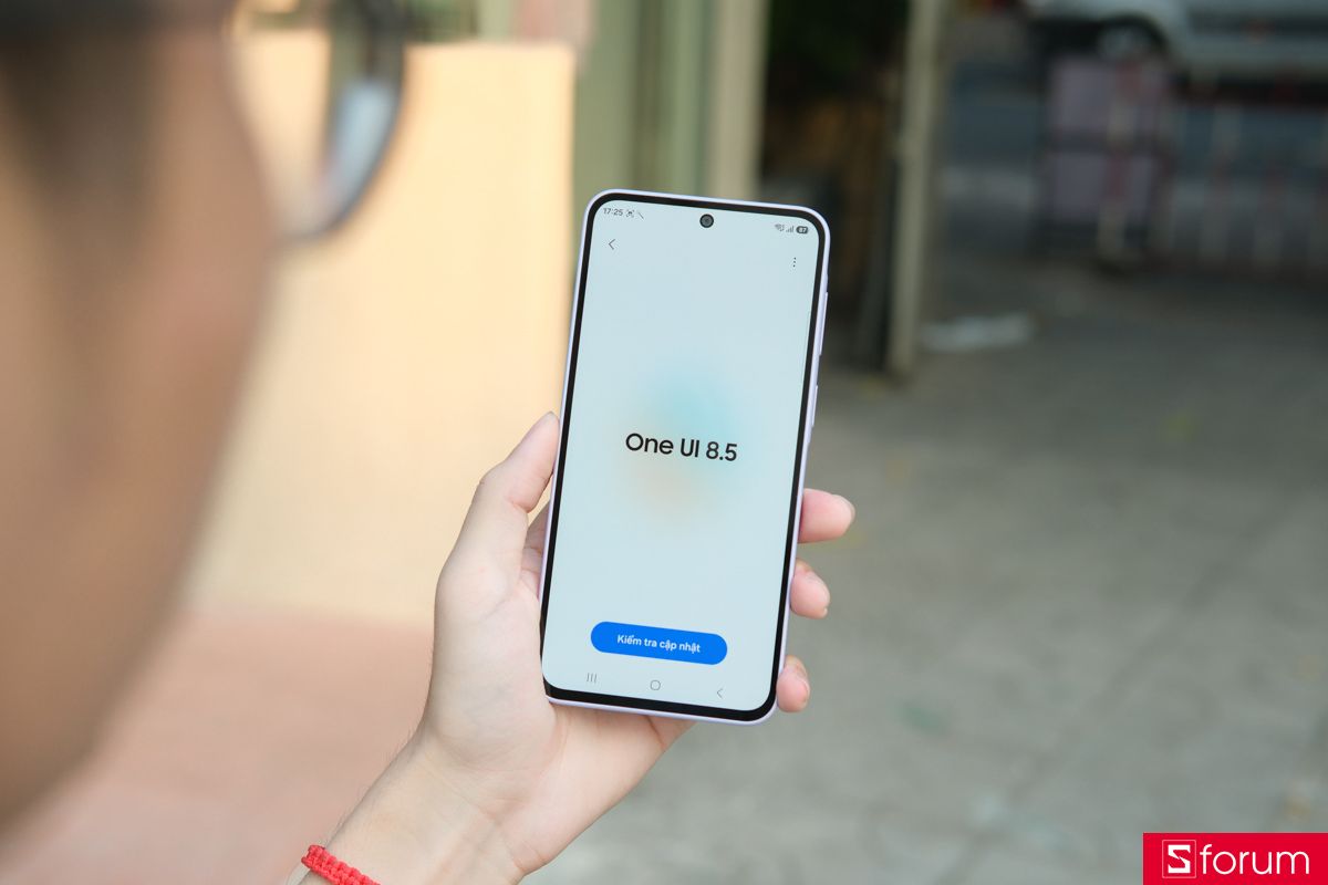 Máy sở hữu hệ điều hành 