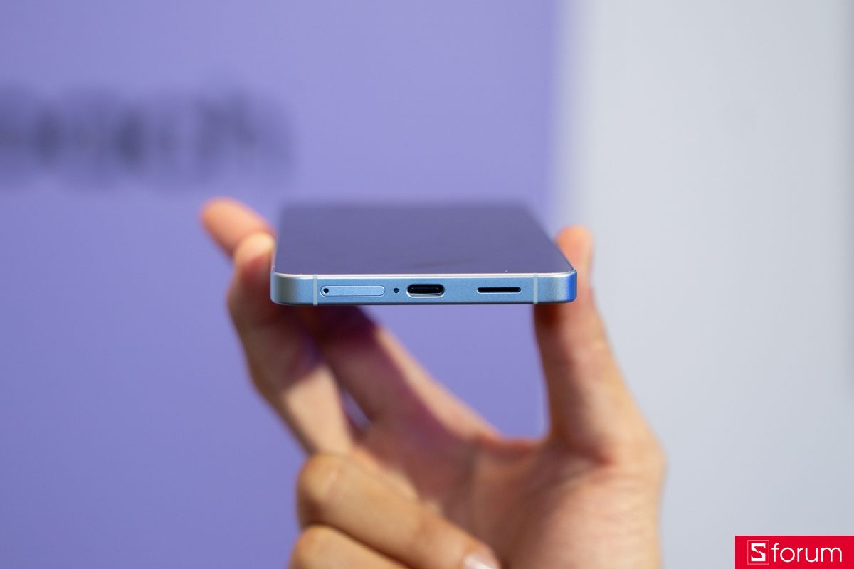 Galaxy S26 tiêu chuẩn sử dụng cổng USB Type-C