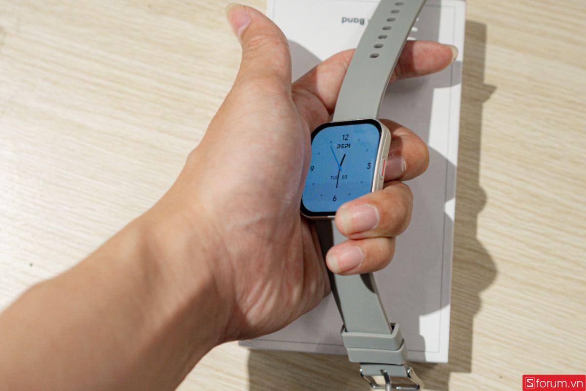 Mở màn hình đồng hồ thông minh