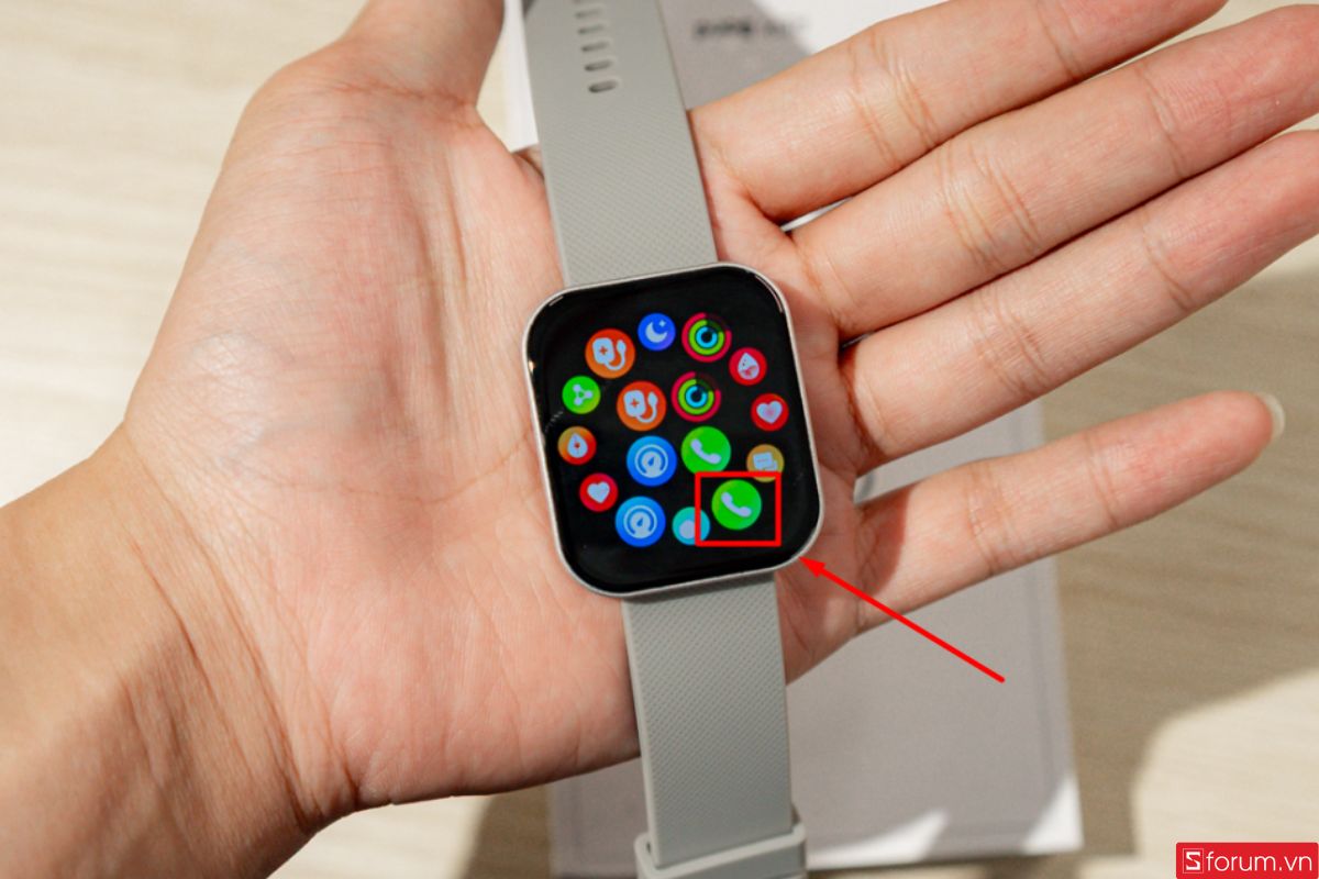 Nhấn vào biểu tượng gọi như hình