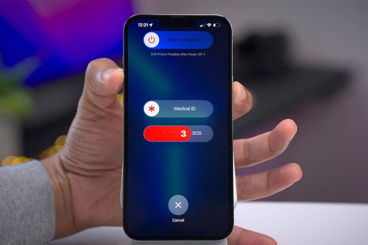 Khởi động lại máy khi có lỗi màn hình bị đơ, lag