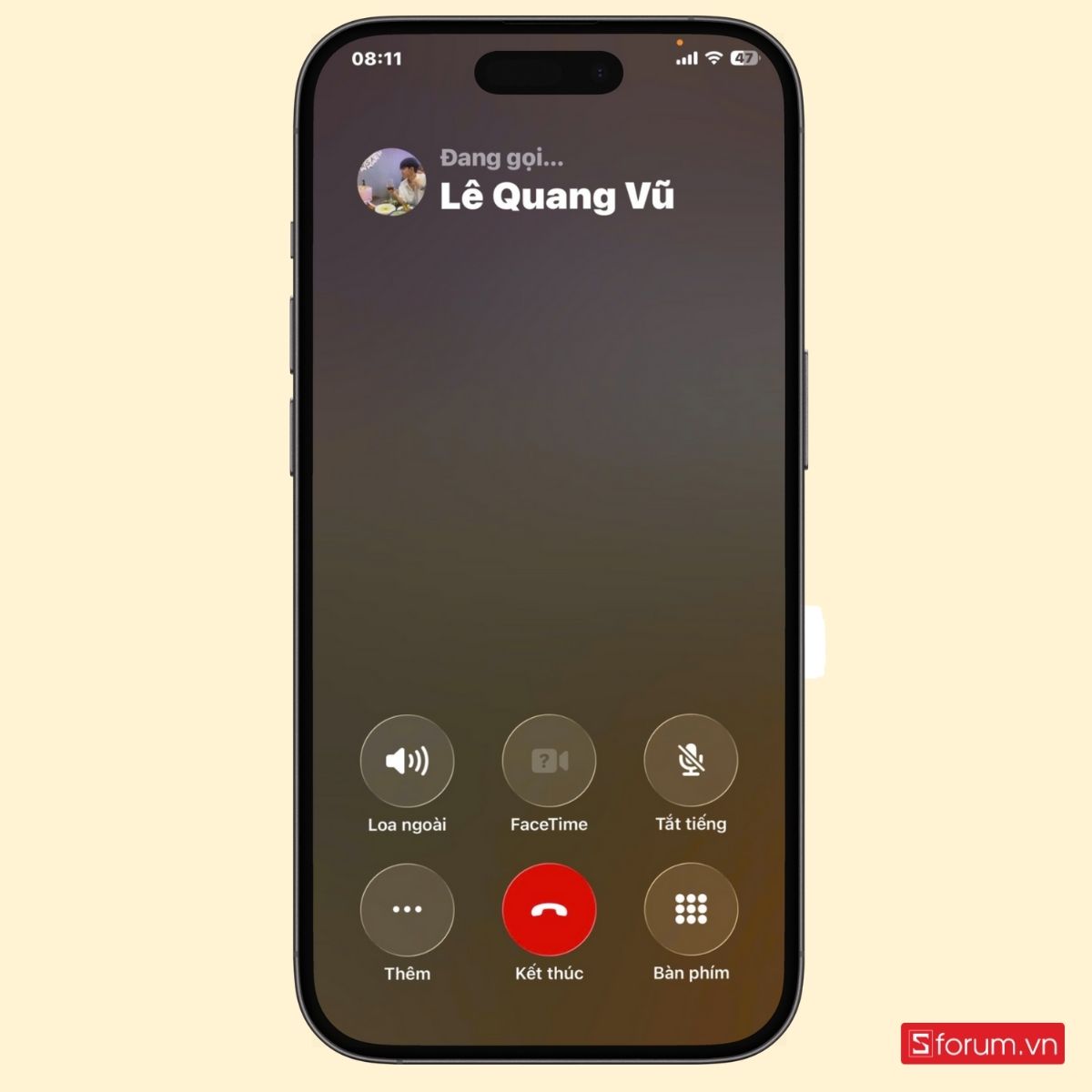 Thực hiện một cuộc gọi đi để bắt đầu ghi âm cuộc gọi