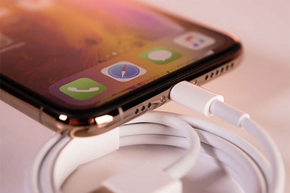 Các lưu ý khi iPhone bị hở viền màn hình