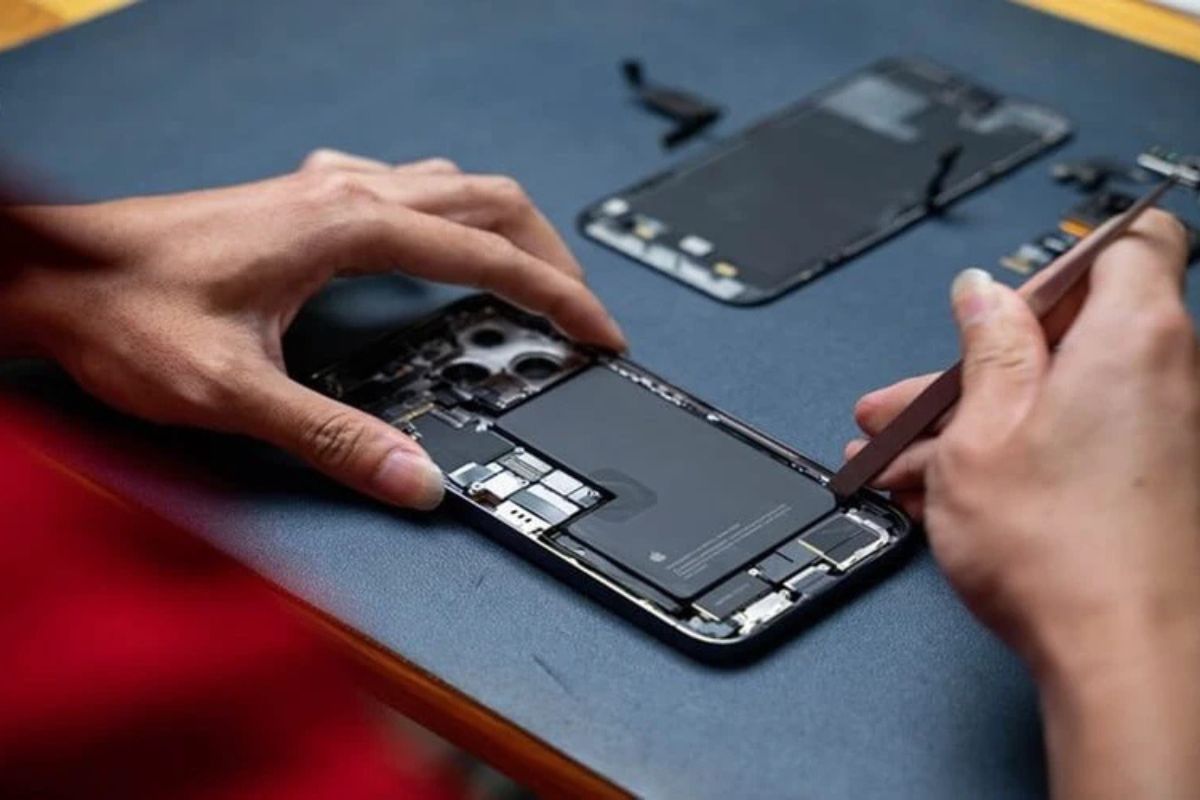 Địa chỉ sửa chữa iPhone bị hở viền màn hình