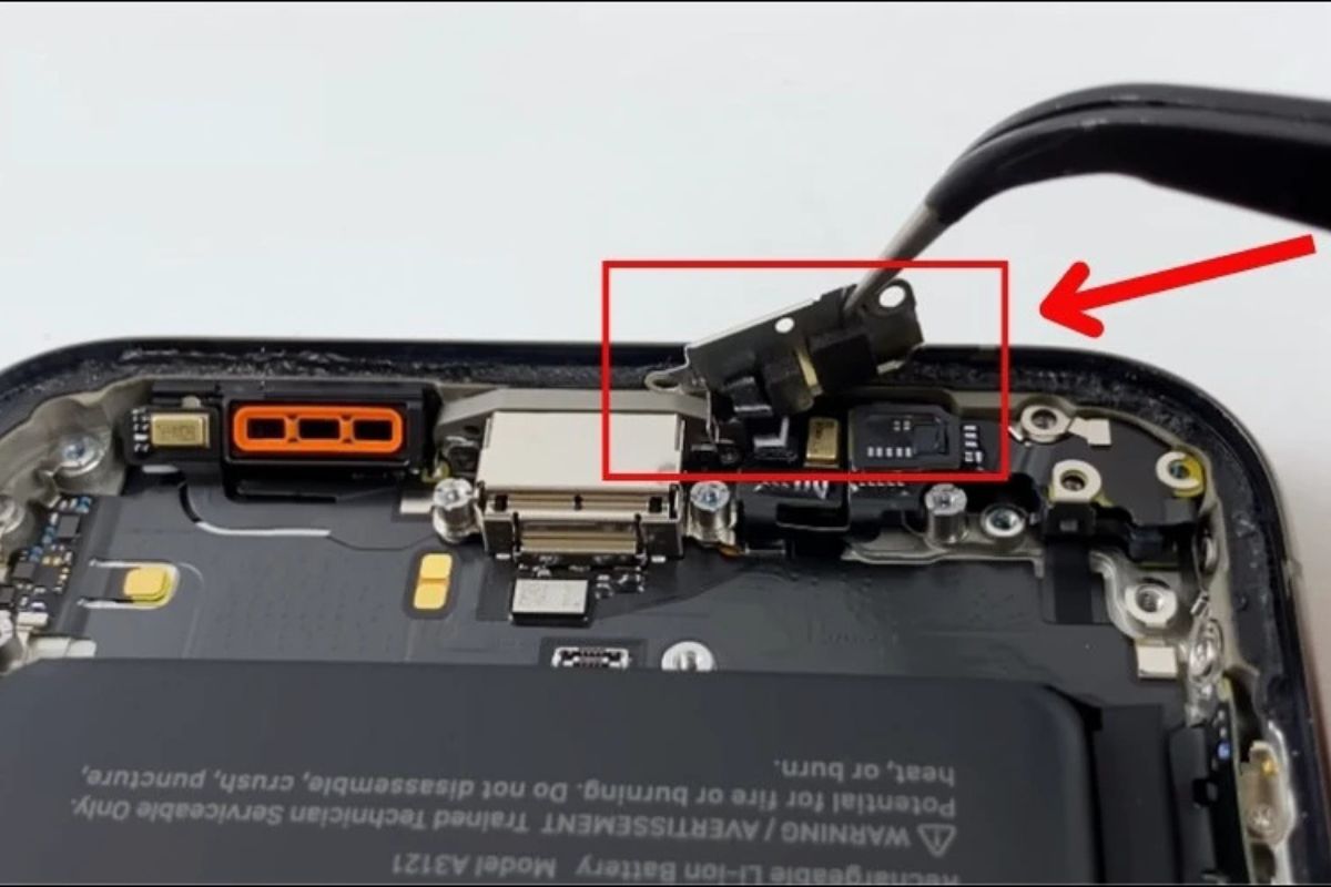 Lỗi mic iPhone do phần cứng